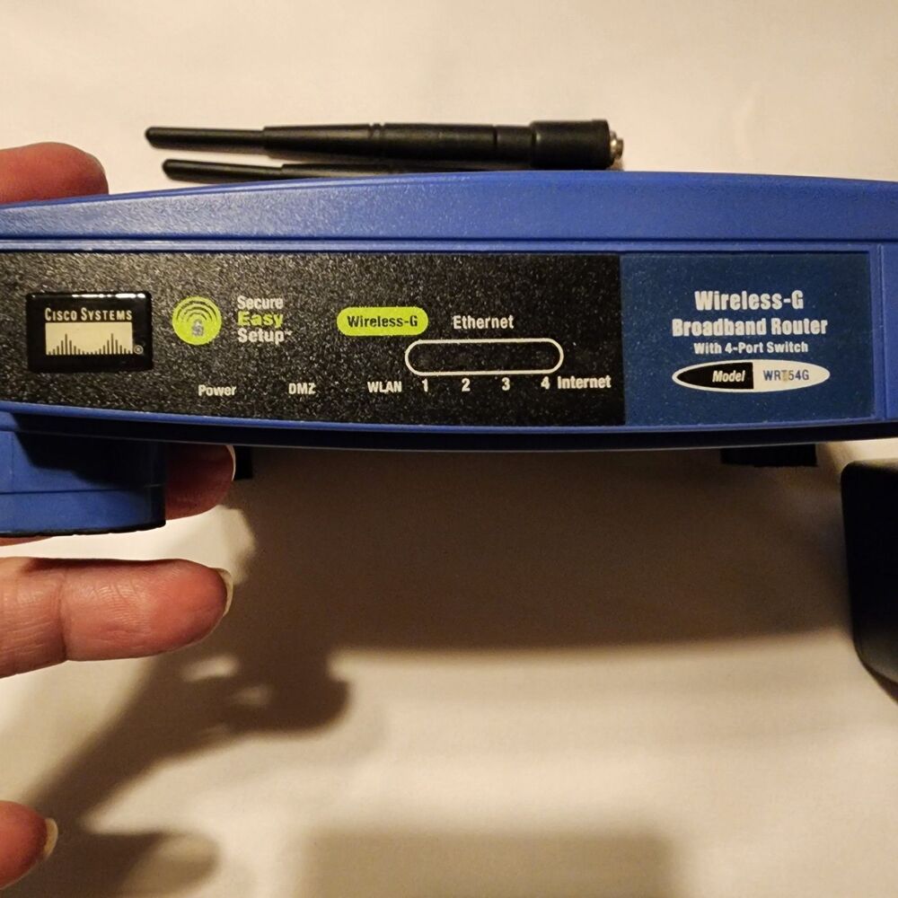 Linksys Wireless -G Router 2.4GHz - Picture 2 of 3